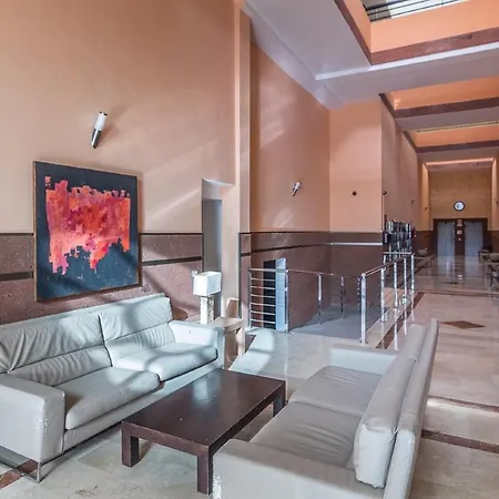 New Renovated Family Above Swimming Pool Apartment